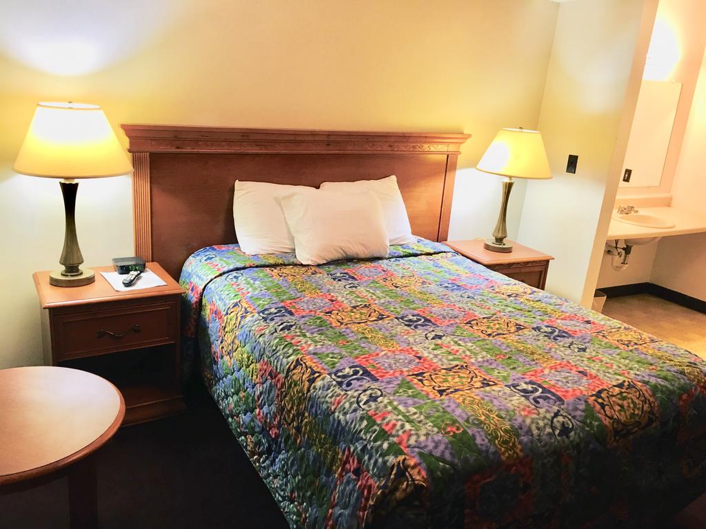About Guest Visitors